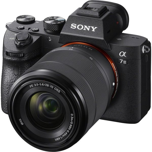 Фотоапарат Sony Alpha A7 III kit (28-70mm) (ILCE7M3KB) 00005675 фото
