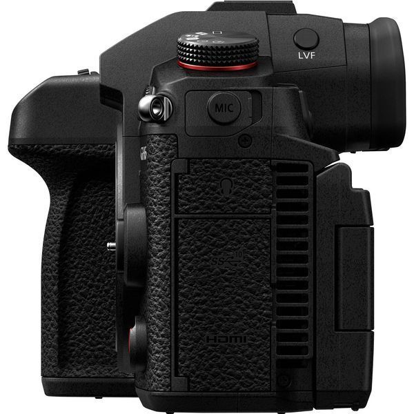 Фотоаппарат Panasonic Lumix DC-GH6 Body 00005849 фото